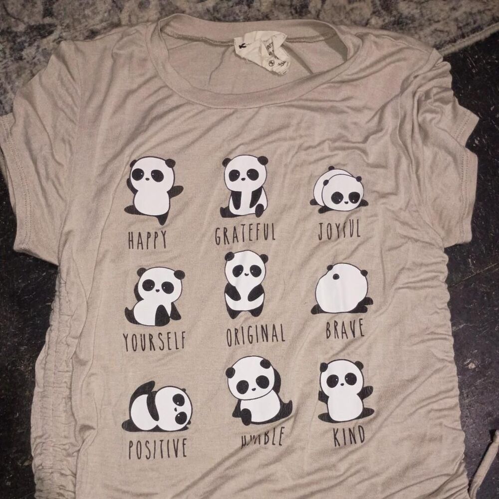 Unbranded Women's Cream T-shirt
